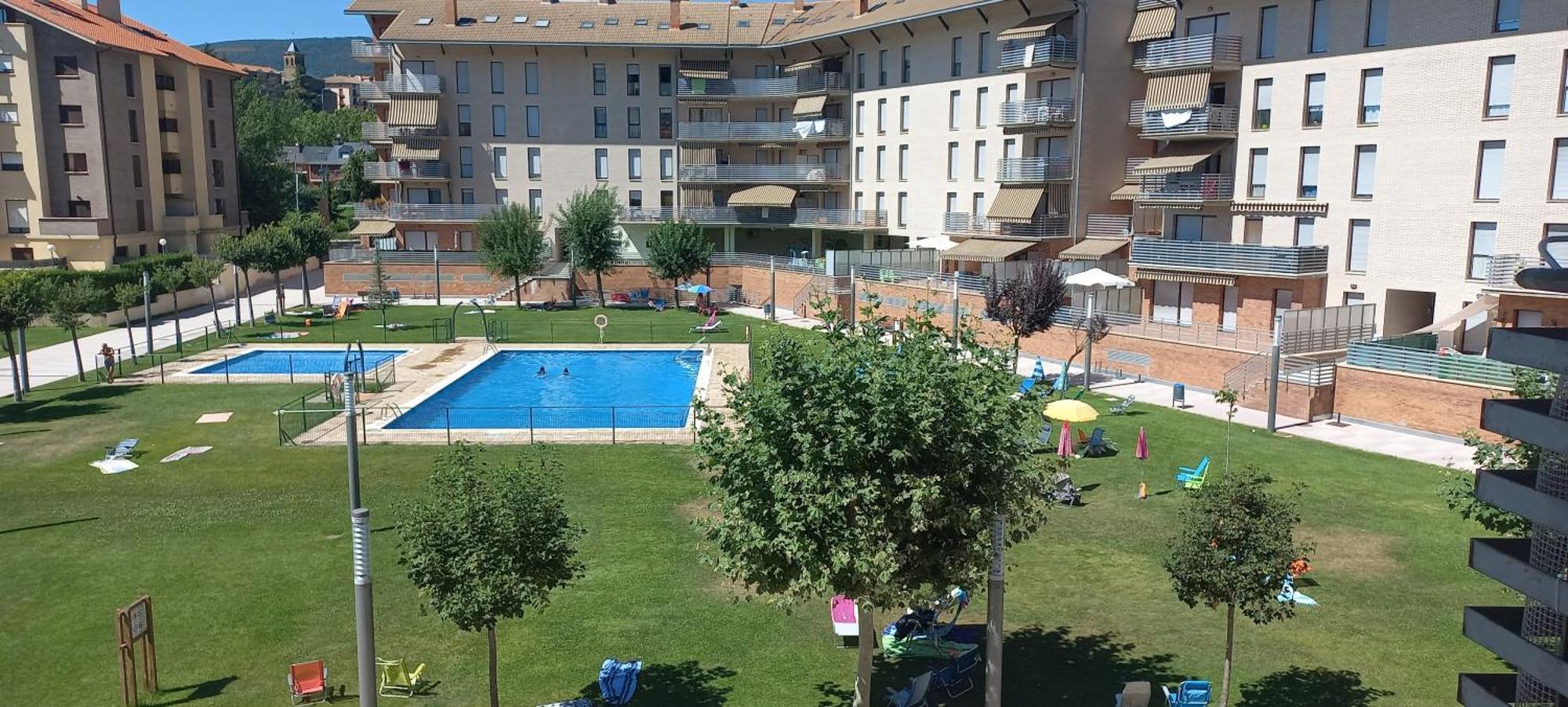 Appartement Pilartxo Jaca Extérieur photo